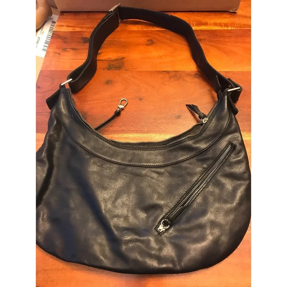 Luis Esteve Black Leather Purse Handbag Hobo Shoulder Bag Spain (TD)